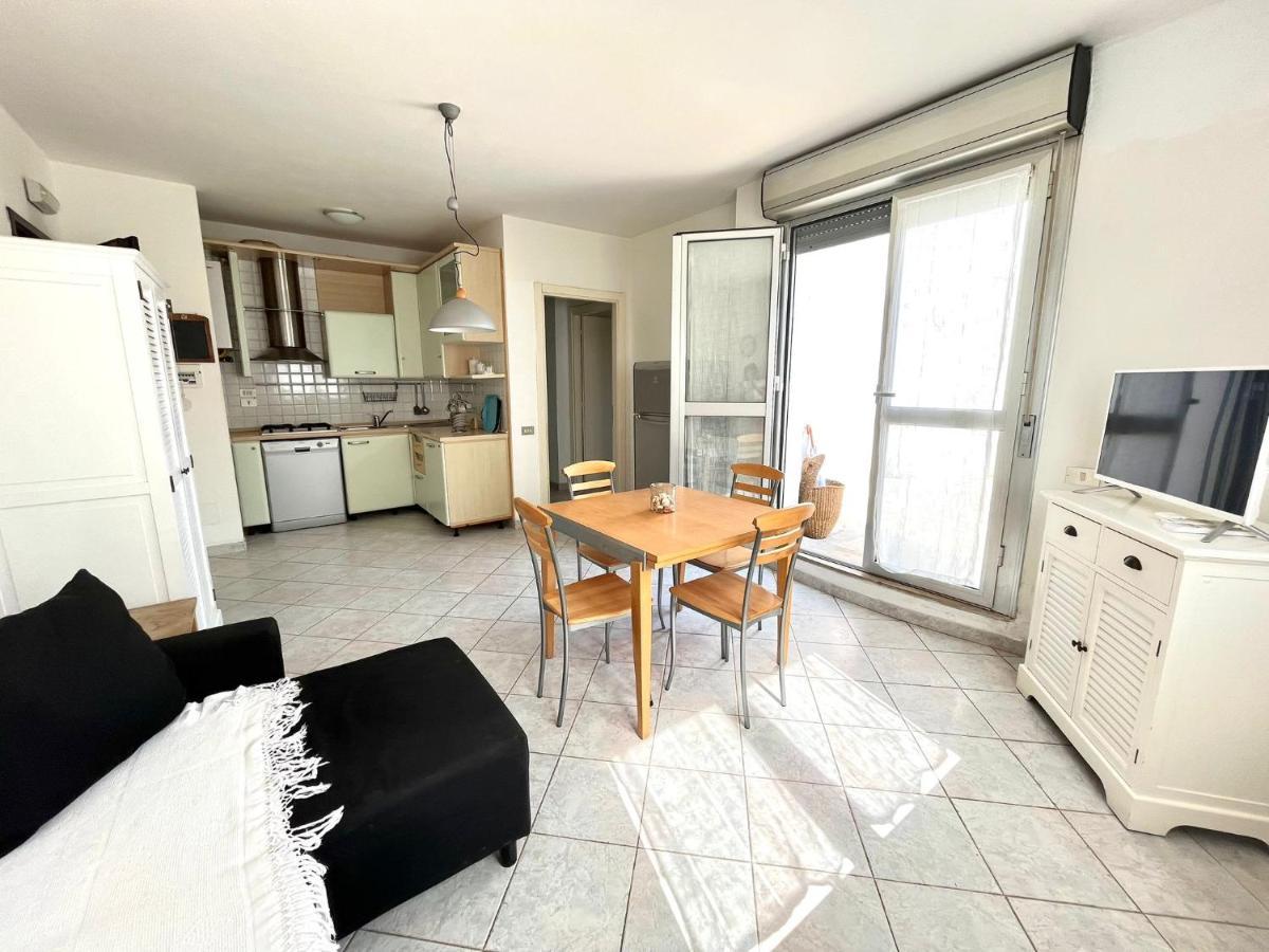 Venere Apartament Тирения Екстериор снимка